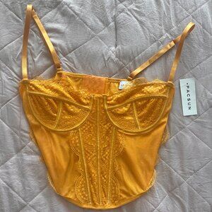 golden yellow corset top 🌞🌅
